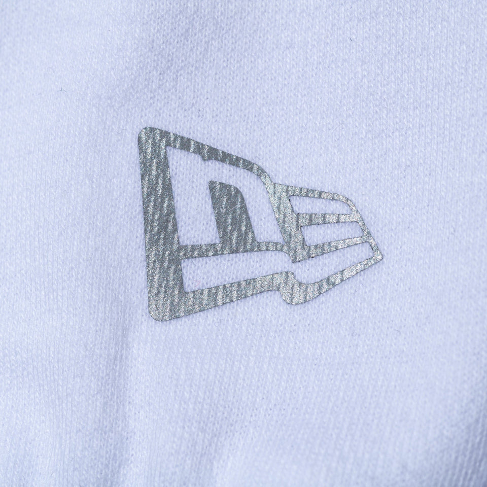 長袖 パフォーマンス Tシャツ ペイスリー ホワイト レギュラーフィット | パフォーマンスアパレル - 14861207 - S | NEW ERA ニューエラ公式オンラインストア