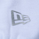 長袖 パフォーマンス Tシャツ ペイスリー ホワイト レギュラーフィット | パフォーマンスアパレル - 14861207 - S | NEW ERA ニューエラ公式オンラインストア