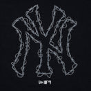 半袖 オーバーサイズド コットン Tシャツ ニューヨーク・ヤンキース barbed wire ブラック - 14875700 - S | NEW ERA ニューエラ公式オンラインストア
