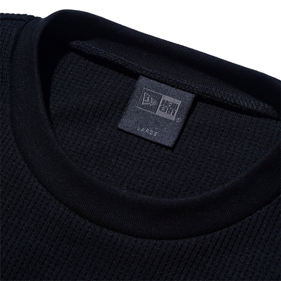長袖 オーバーサイズド ワッフル Tシャツ BLACK LABEL FW24 ブラック - 14410775 - S | NEW ERA ニューエラ公式オンラインストア