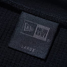 長袖 オーバーサイズド ワッフル Tシャツ BLACK LABEL FW24 ブラック - 14410775 - S | NEW ERA ニューエラ公式オンラインストア