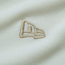 半袖 オーバーサイズド スムースジャージー モックネック Tシャツ BLACK LABEL SS25 クロームホワイト - 14666356 - S | NEW ERA ニューエラ公式オンラインストア