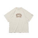 半袖 オーバーサイズド コットン Tシャツ Classic College ストーン - 14121867-S | NEW ERA ニューエラ公式オンラインストア