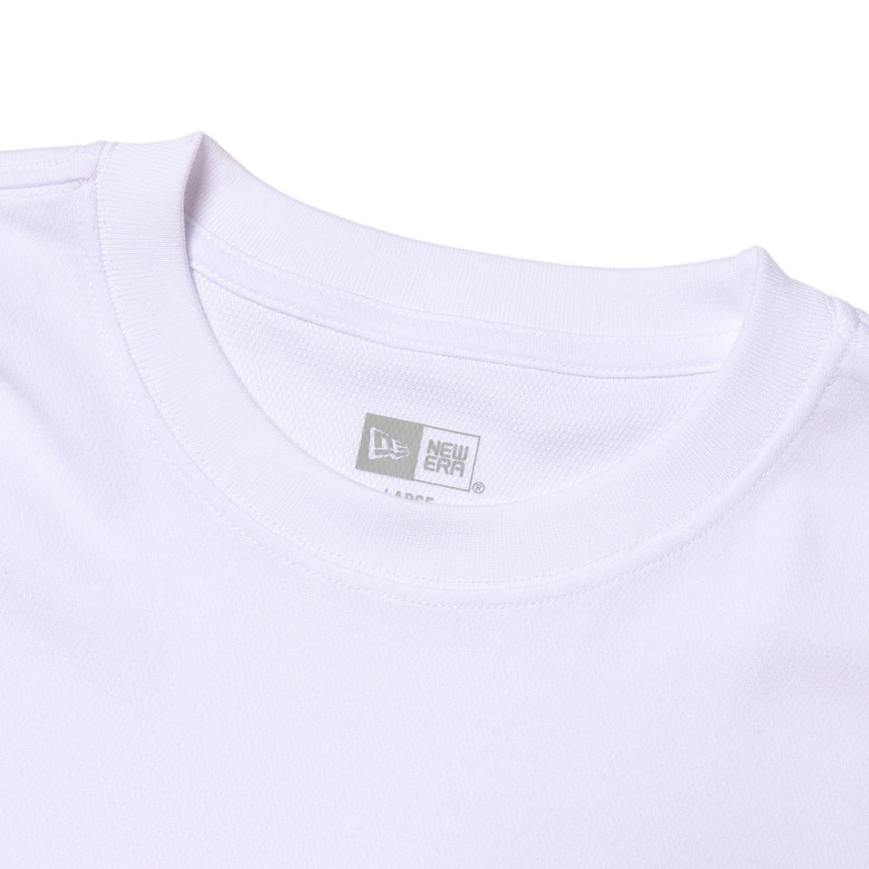 半袖 パフォーマンス Tシャツ Flag & OOTTF ホワイト レギュラーフィット - 14410037 - S | NEW ERA ニューエラ公式オンラインストア