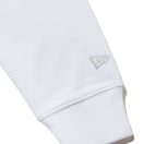 長袖 オーバーサイズド パフォーマンス Tシャツ Flag & Wordmark ホワイト【 Performance Apparel 】 - 14312831 - S | NEW ERA ニューエラ公式オンラインストア