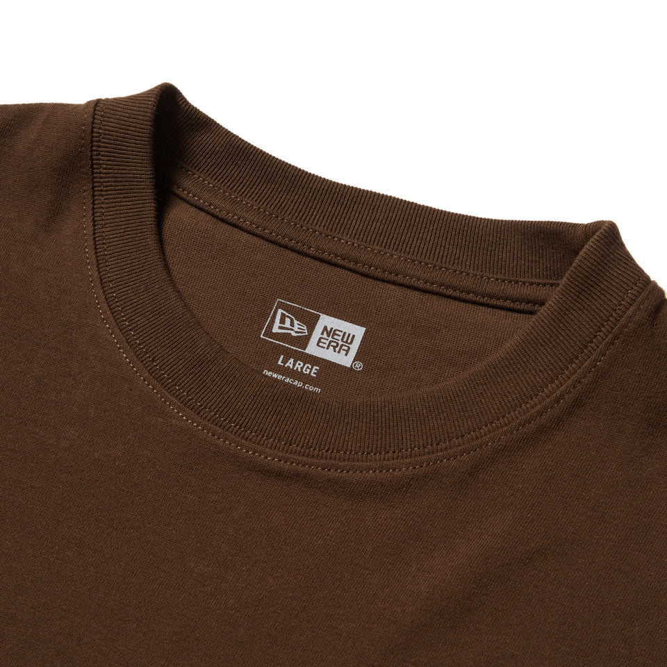 半袖 オーバーサイズド コットン Tシャツ Handwritten Logo ウォルナット - 14410074 - S | NEW ERA ニューエラ公式オンラインストア