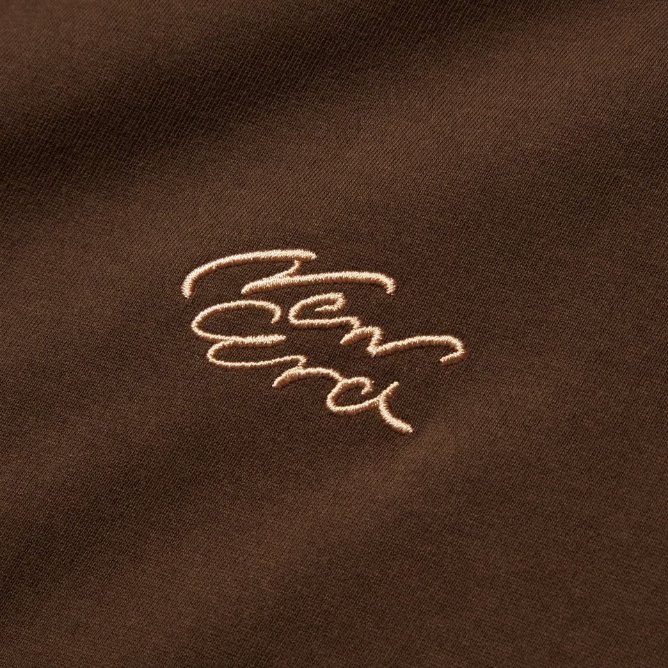 半袖 オーバーサイズド コットン Tシャツ Handwritten Logo ウォルナット - 14410074 - S | NEW ERA ニューエラ公式オンラインストア