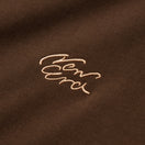 半袖 オーバーサイズド コットン Tシャツ Handwritten Logo ウォルナット - 14410074 - S | NEW ERA ニューエラ公式オンラインストア