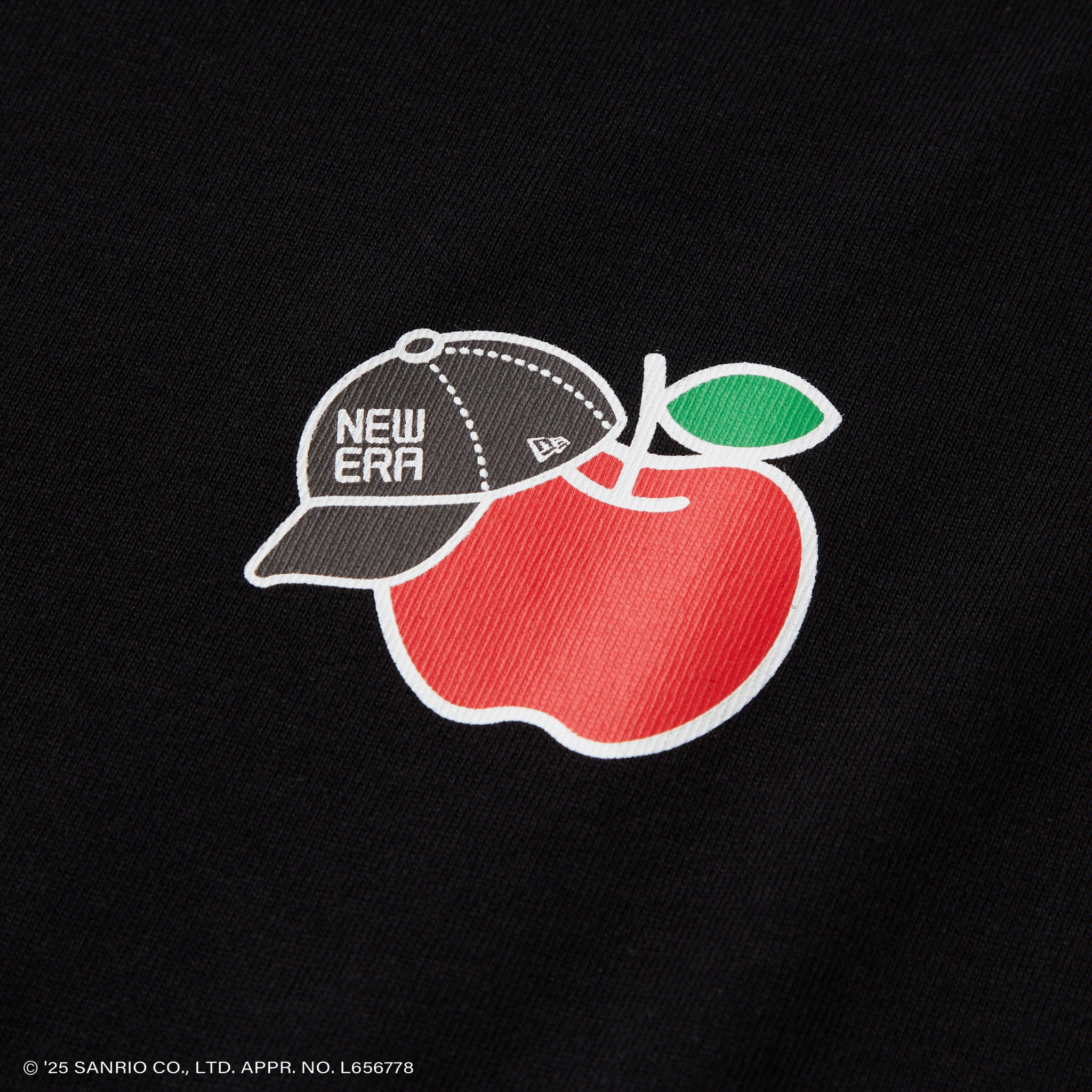半袖 オーバーサイズド コットン Tシャツ HELLO KITTY キャップ ブラック 3