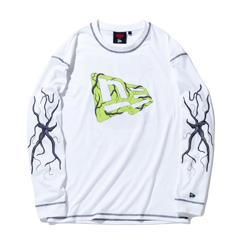 長袖 オーバーサイズド コットン Tシャツ NETFLIX STRANGER THINGS ストレンジャー・シングス Cap graphic ホワイト - 14873636-S | NEW ERA ニューエラ公式オンラインストア