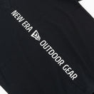 半袖 コットン Tシャツ NEW ERA OUTDOOR GEAR Vertical Logo ブラック レギュラーフィット【ニューエラアウトドア】 - 14109968-S | NEW ERA ニューエラ公式オンラインストア