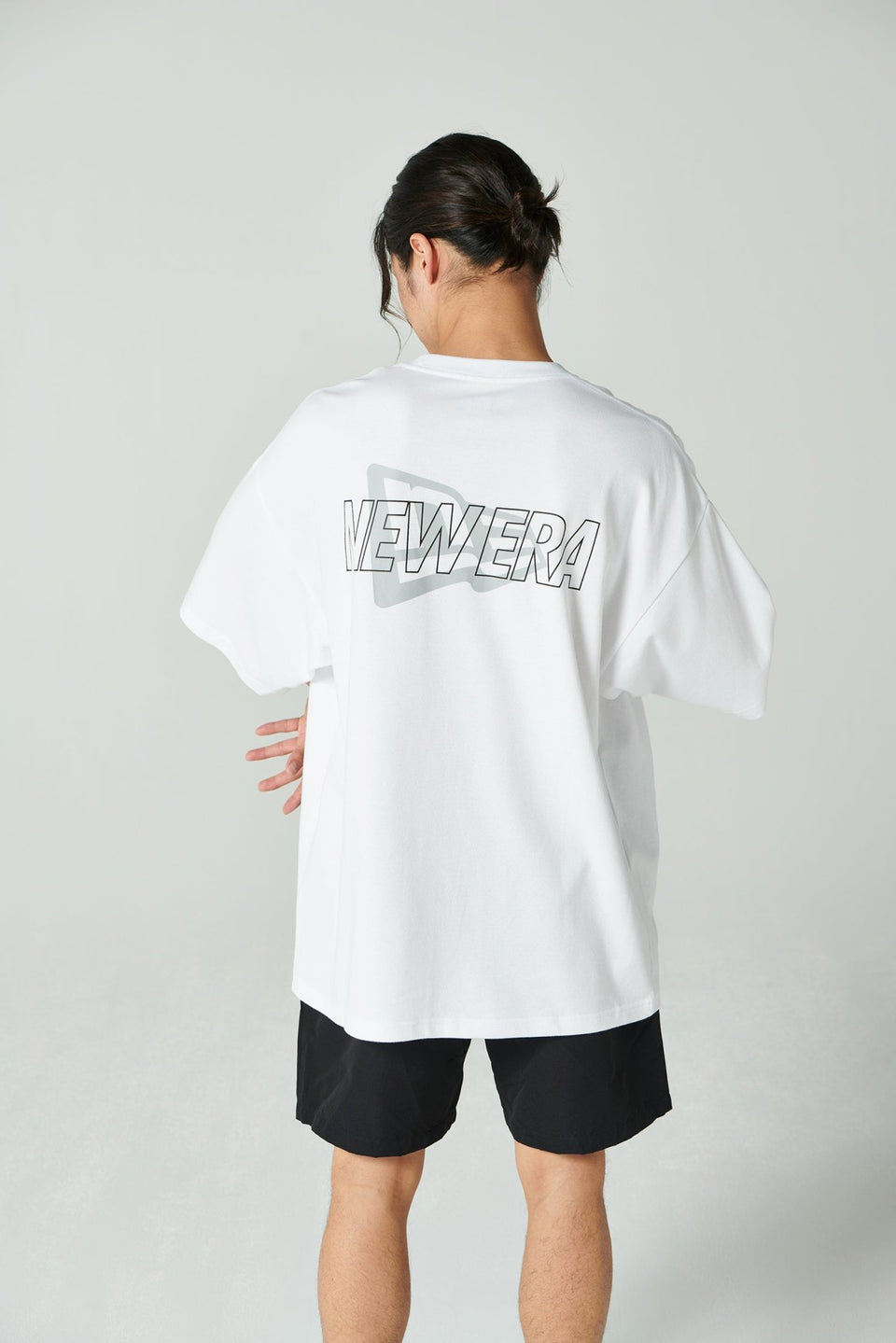 半袖 オーバーサイズド パフォーマンス Tシャツ Ovarlap Logo