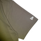 半袖 テック Tシャツ フラッグロゴ ウッドランドカモ ベージュ レギュラーフィット【Performance Apparel】 - 14666297 - S | NEW ERA ニューエラ公式オンラインストア