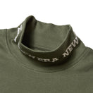 【ゴルフ】長袖 ハイカラー ウォーム Tシャツ Sleeve Logo オリーブ - 14326413 - S | NEW ERA ニューエラ公式オンラインストア