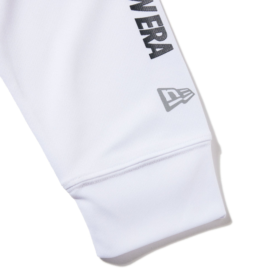 長袖 テック Tシャツ Sleeve Logo ホワイト レギュラーフィット【 Performance Apparel 】 - 14312824 - S | NEW ERA ニューエラ公式オンラインストア