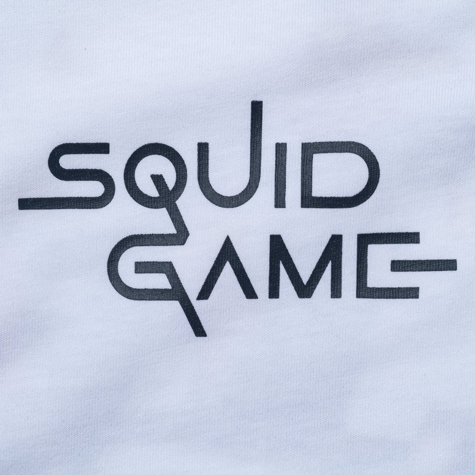 オーバーサイズド コットン Tシャツ SQUID GAME イカゲーム フラッグロゴ ストーン - 14733205 - S | NEW ERA ニューエラ公式オンラインストア