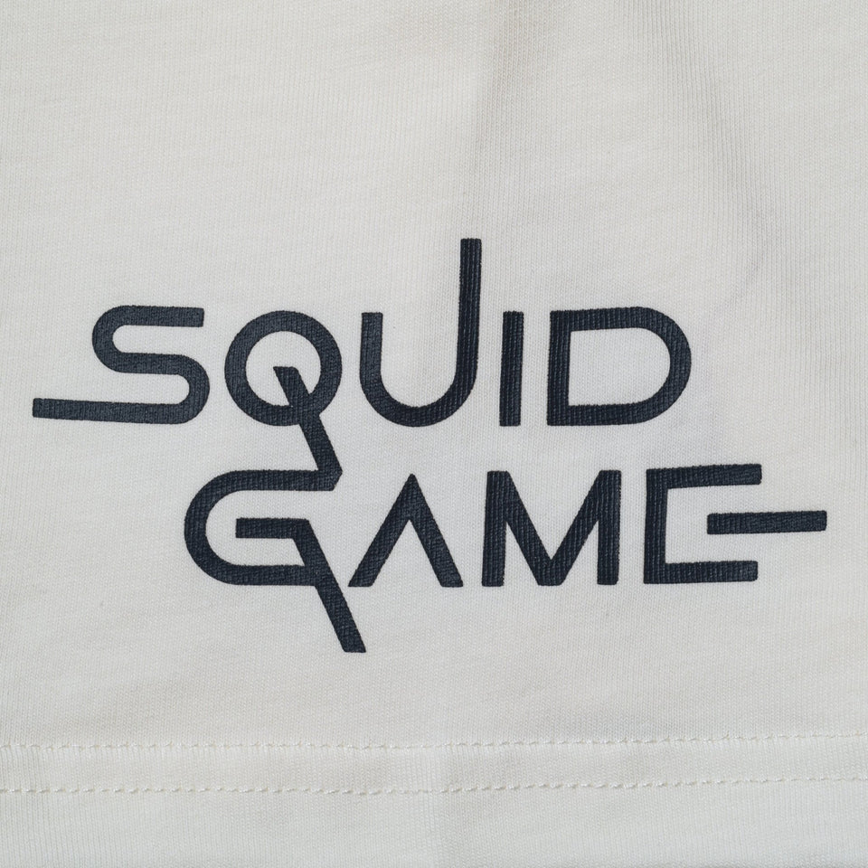 オーバーサイズド コットン Tシャツ SQUID GAME イカゲーム オールドロゴ オフホワイト - 14733207 - S | NEW ERA ニューエラ公式オンラインストア