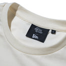 オーバーサイズド コットン Tシャツ SQUID GAME イカゲーム オールドロゴ オフホワイト - 14733207 - S | NEW ERA ニューエラ公式オンラインストア
