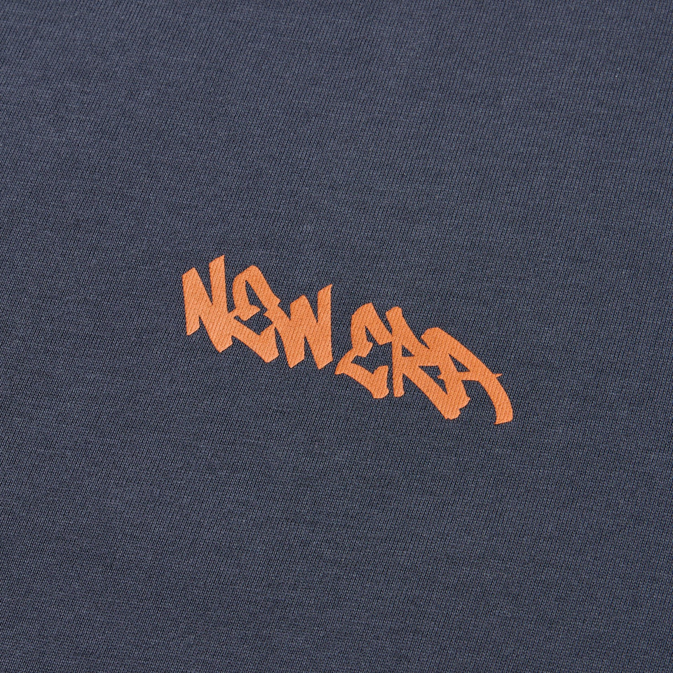 長袖 オーバーサイズド コットン Tシャツ Tagging スレートグレー - 14682690 - S | NEW ERA ニューエラ公式オンラインストア