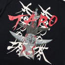 長袖 オーバーサイズド コットン Tシャツ TARO OKAMOTO 岡本太郎 太陽の塔 ブラック - 14683928 - S | NEW ERA ニューエラ公式オンラインストア