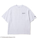 半袖 オーバーサイズド コットン Tシャツ The Met ホワイト - 14457269 - S | NEW ERA ニューエラ公式オンラインストア