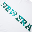 【ゴルフ】半袖 ミッドネック 鹿の子 Tシャツ Vertical Logo ホワイト - 14391494 - S | NEW ERA ニューエラ公式オンラインストア