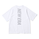 半袖 オーバーサイズド パフォーマンス Tシャツ Vertical Logo ホワイト | パフォーマンスアパレル - 14674804 - S | NEW ERA ニューエラ公式オンラインストア