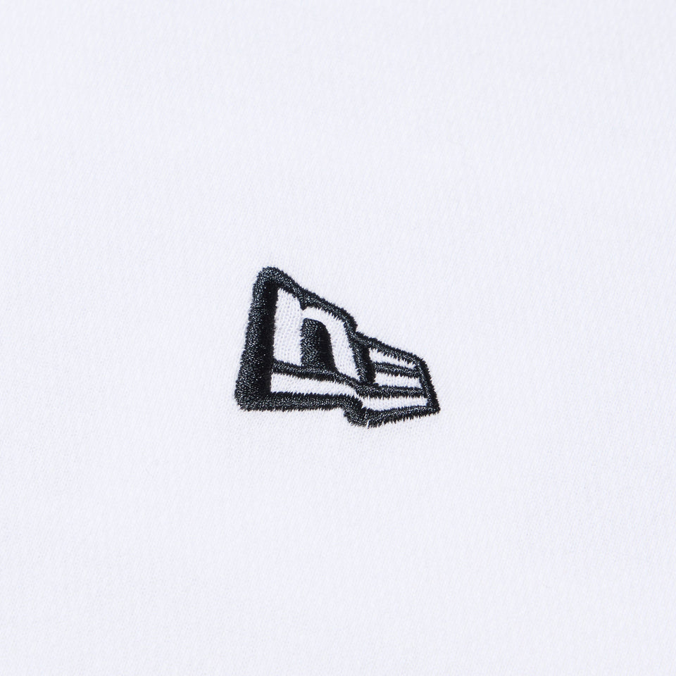半袖 オーバーサイズド パフォーマンス Tシャツ Vertical Logo ホワイト | パフォーマンスアパレル - 14674804 - S | NEW ERA ニューエラ公式オンラインストア