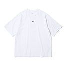 半袖 オーバーサイズド パフォーマンス Tシャツ Vertical Logo ホワイト | パフォーマンスアパレル - 14674804 - S | NEW ERA ニューエラ公式オンラインストア