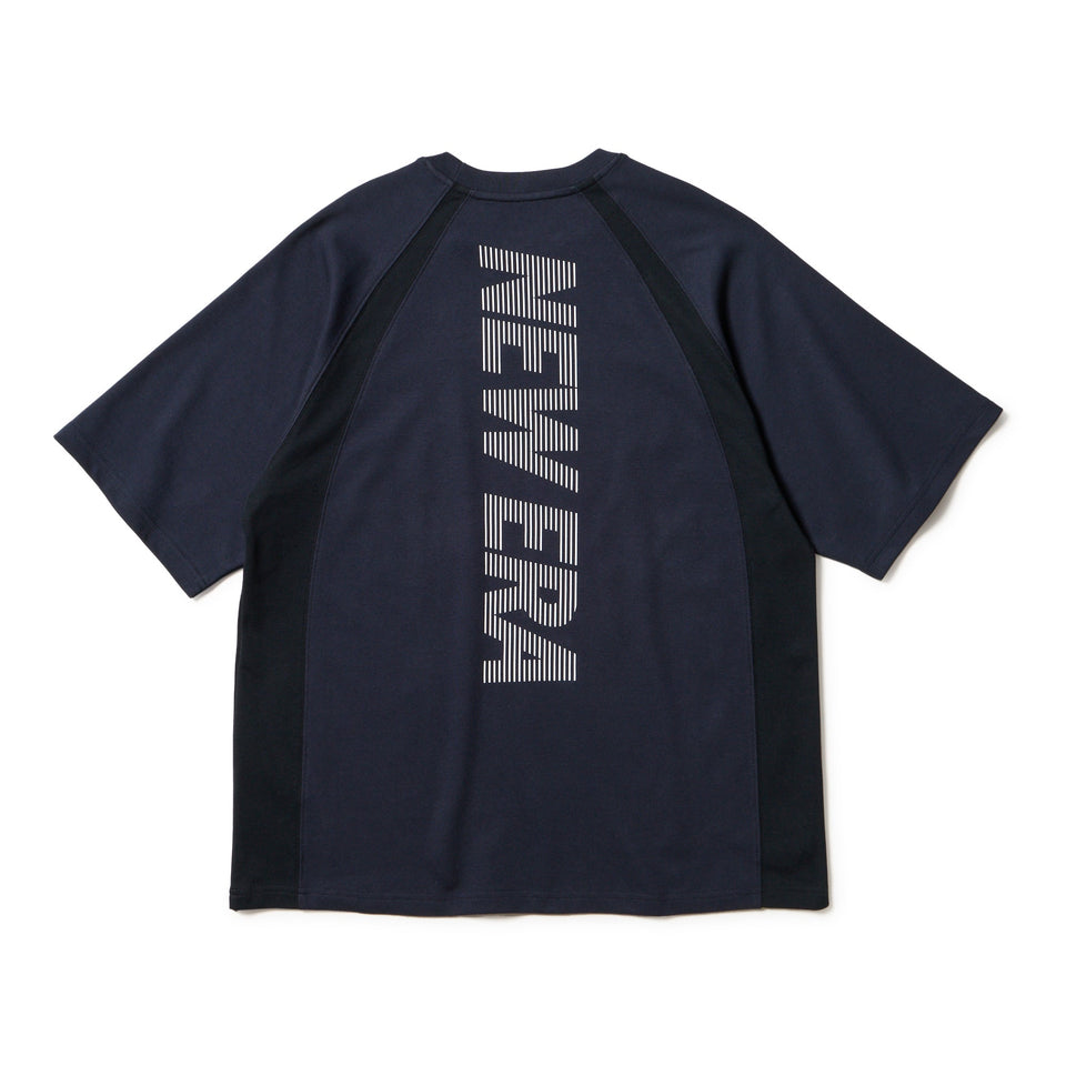 半袖 オーバーサイズド パフォーマンス Tシャツ Vertical Logo