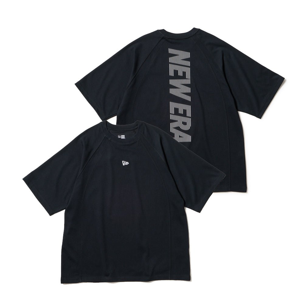 半袖 オーバーサイズド パフォーマンス Tシャツ Vertical Logo