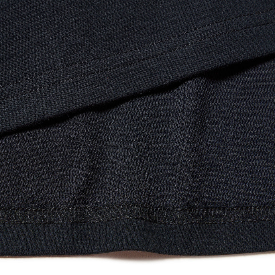 半袖 オーバーサイズド パフォーマンス Tシャツ Vertical Logo ブラック | パフォーマンスアパレル - 14674806 - S | NEW ERA ニューエラ公式オンラインストア