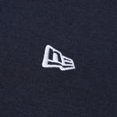 長袖 オーバーサイズド パフォーマンス Tシャツ Vertical Logo ネイビー | パフォーマンスアパレル - 14674828 - S | NEW ERA ニューエラ公式オンラインストア