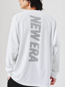 長袖 オーバーサイズド パフォーマンス Tシャツ Vertical Logo ホワイト | パフォーマンスアパレル - 14674829 - S | NEW ERA ニューエラ公式オンラインストア