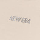 半袖 ドライスウェット Tシャツ Wordmark Logo サンドベージュ 【Performance Apparel】 - 14410162 - S | NEW ERA ニューエラ公式オンラインストア