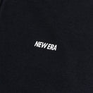 半袖 オーバーサイズド パフォーマンス ハーフジップ Tシャツ Wordmark ブラック【Performance Apparel】 - 14410159 - S | NEW ERA ニューエラ公式オンラインストア