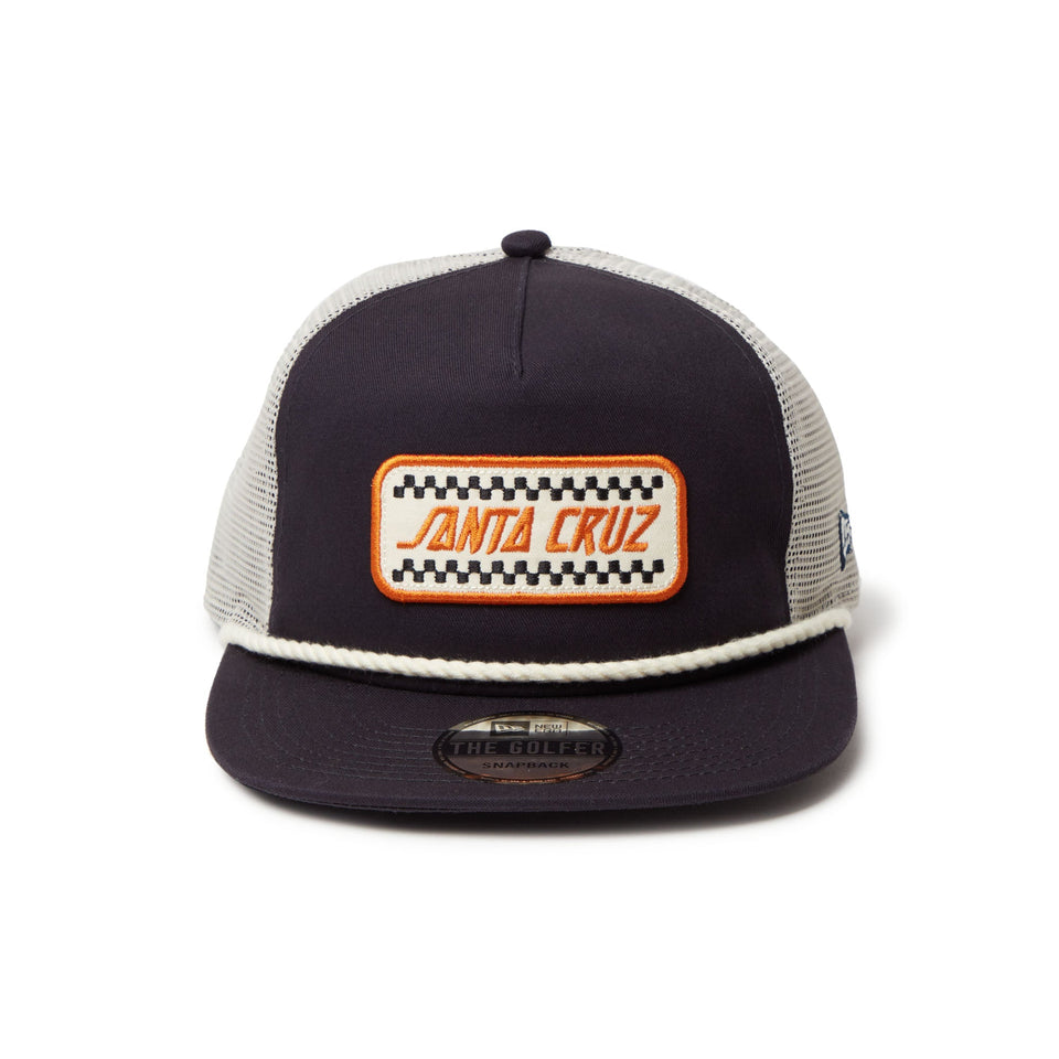 The Golfer トラッカー SANTA CRUZ チェックロゴ ネイビー/ホワイト - 14384265 - OSFM | NEW ERA ニューエラ公式オンラインストア