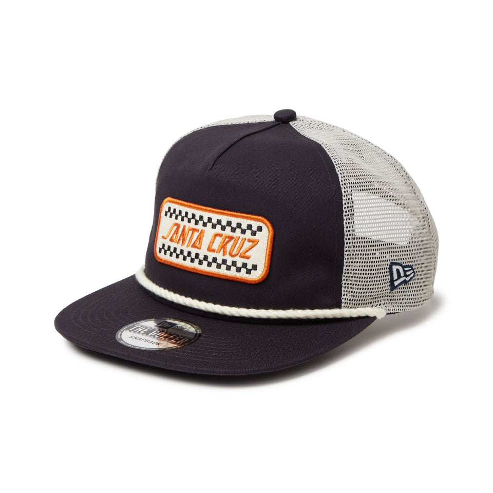 The Golfer トラッカー SANTA CRUZ チェックロゴ ネイビー/ホワイト - 14384265 - OSFM | NEW ERA ニューエラ公式オンラインストア