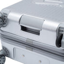 Wheel Carry Case 60 - 66L キャリーケース MEDIUM シルバー - 14409930 - OSFM | NEW ERA ニューエラ公式オンラインストア