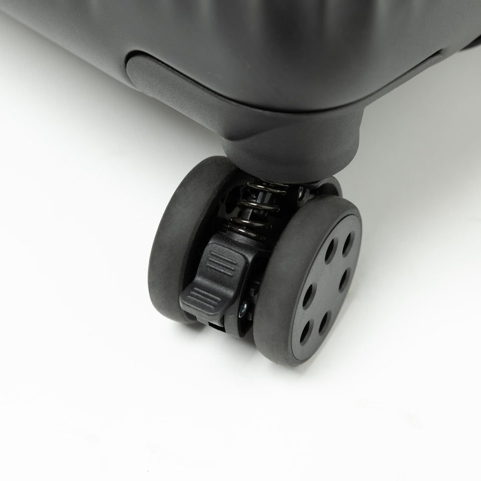 Wheel Carry Case 60 - 66L キャリーケース MEDIUM ブラック - 14409931 - OSFM | NEW ERA ニューエラ公式オンラインストア