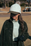 【ゴルフ】Women's ポンポン バイザーニット オフホワイト オリーブバイザー - 14326185 - OSFM | NEW ERA ニューエラ公式オンラインストア