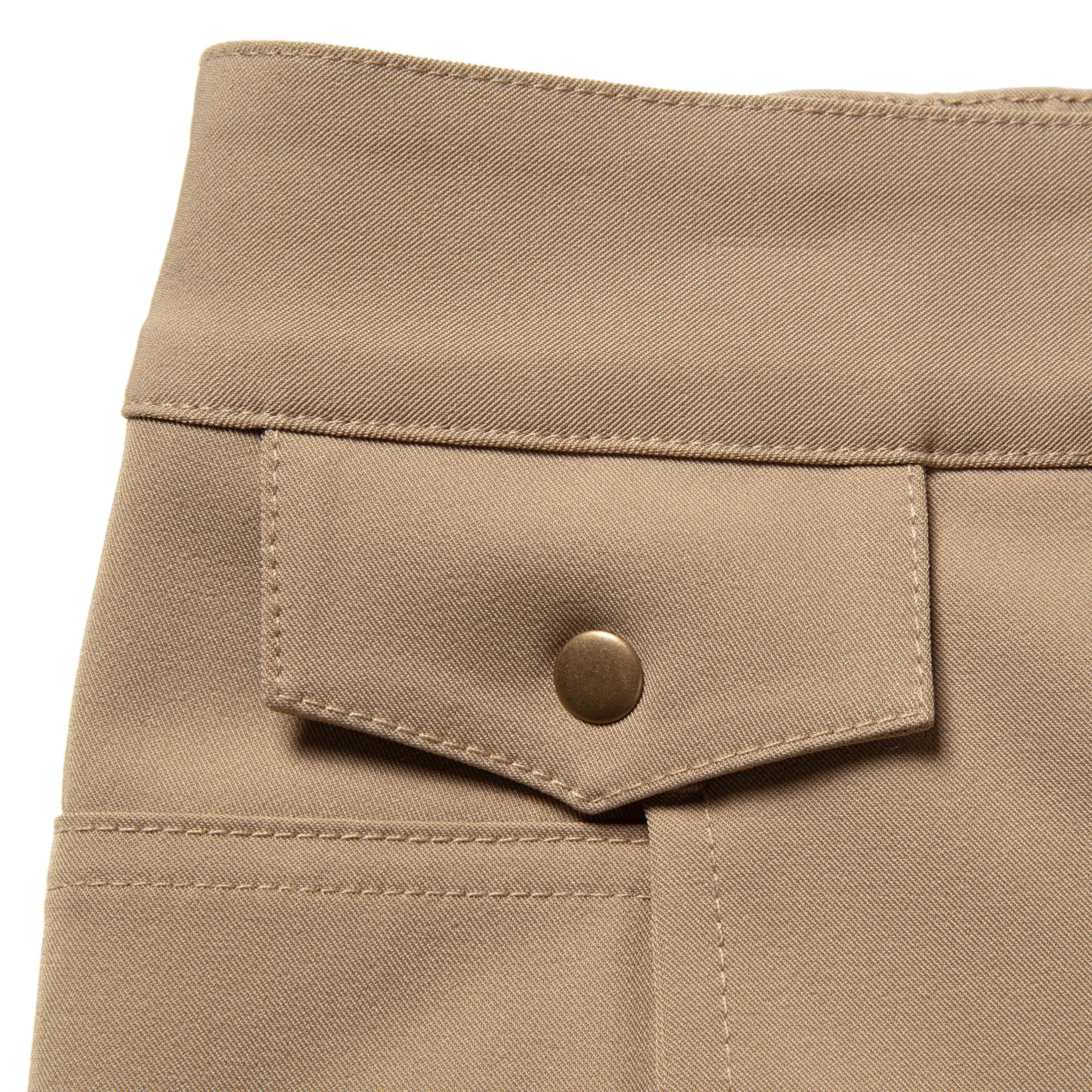 Women's ショートパンツ カーキ | ゴルフ 6