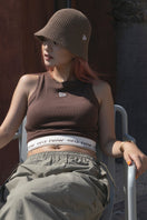 Women's クロップド リブ タンクトップ アメリカンスリーブ ブラウン - 14391910 - S | NEW ERA ニューエラ公式オンラインストア