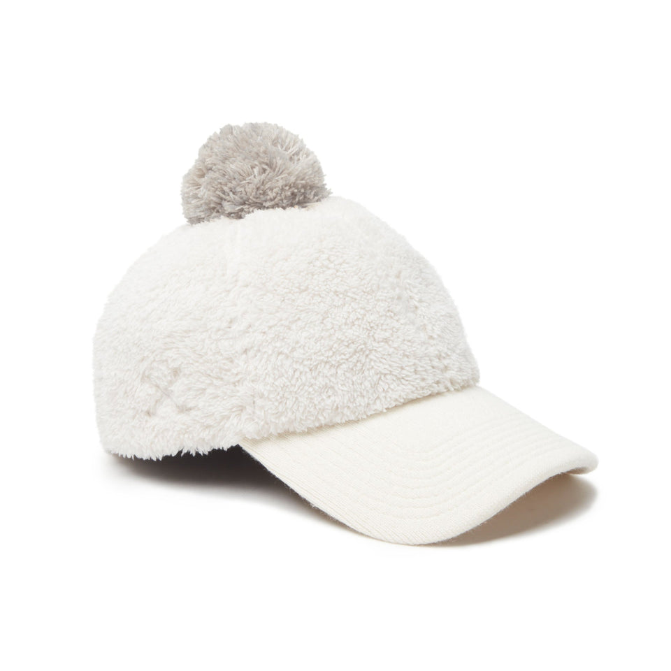 【ゴルフ】Women's 9THIRTY ポンポン ロングバイザー ミンクフリース アイボリー - 14326209 - OSFM | NEW ERA ニューエラ公式オンラインストア