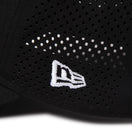 【ゴルフ】Women's 9TWENTY ロングバイザー Laser Perforated ミニ ボックスロゴ ブラック - 14391250 - SM | NEW ERA ニューエラ公式オンラインストア