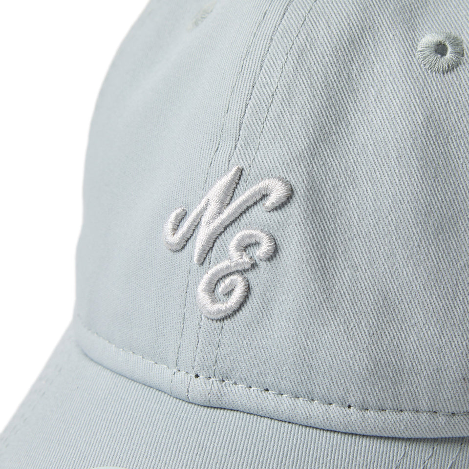 Women's 9TWENTY ロングバイザー Nuance Color クラシックロゴ スノーグレー | ゴルフ - 14669022 - SM | NEW ERA ニューエラ公式オンラインストア