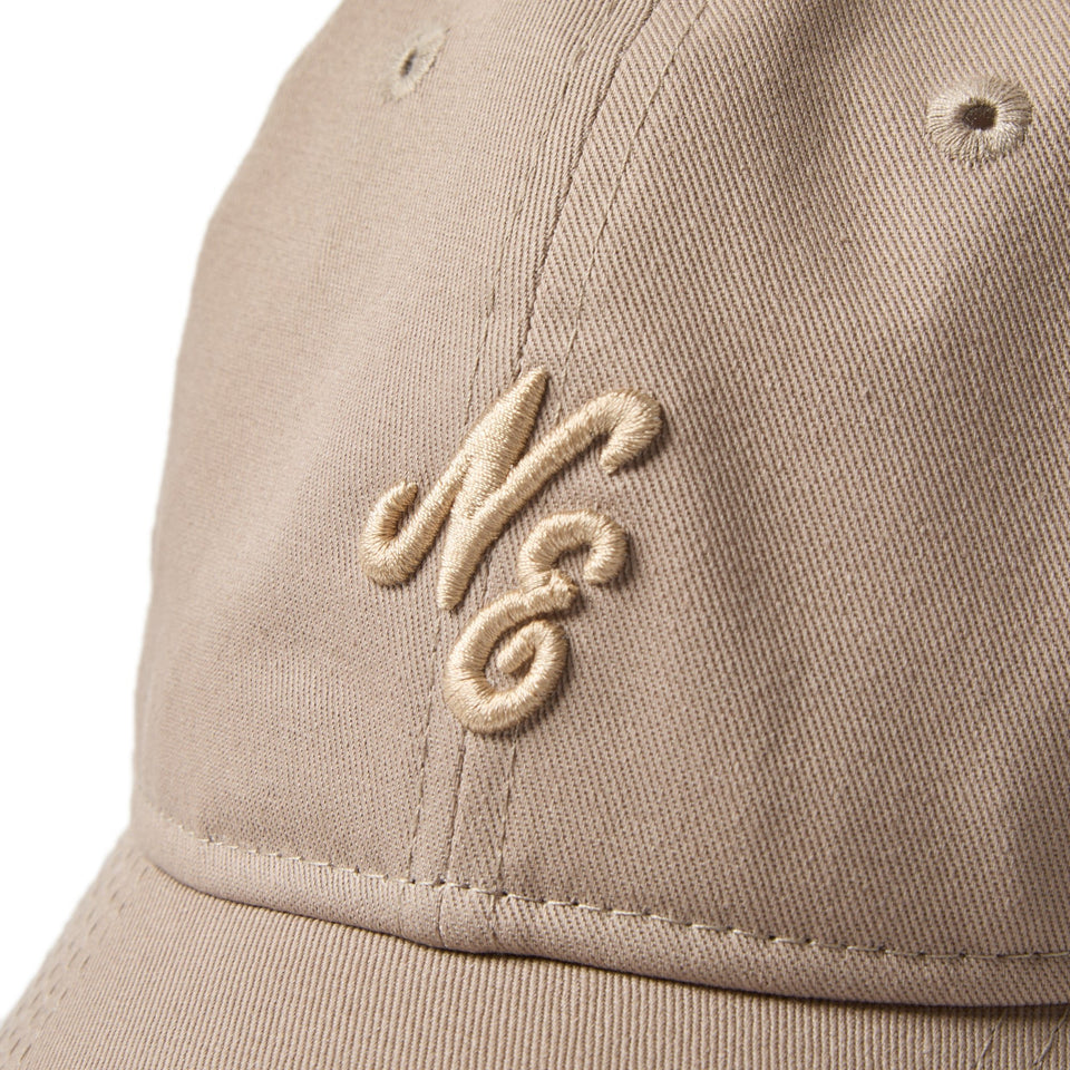 Women's 9TWENTY ロングバイザー Nuance Color クラシックロゴ アッシュブラウン | ゴルフ - 14669023 - SM | NEW ERA ニューエラ公式オンラインストア