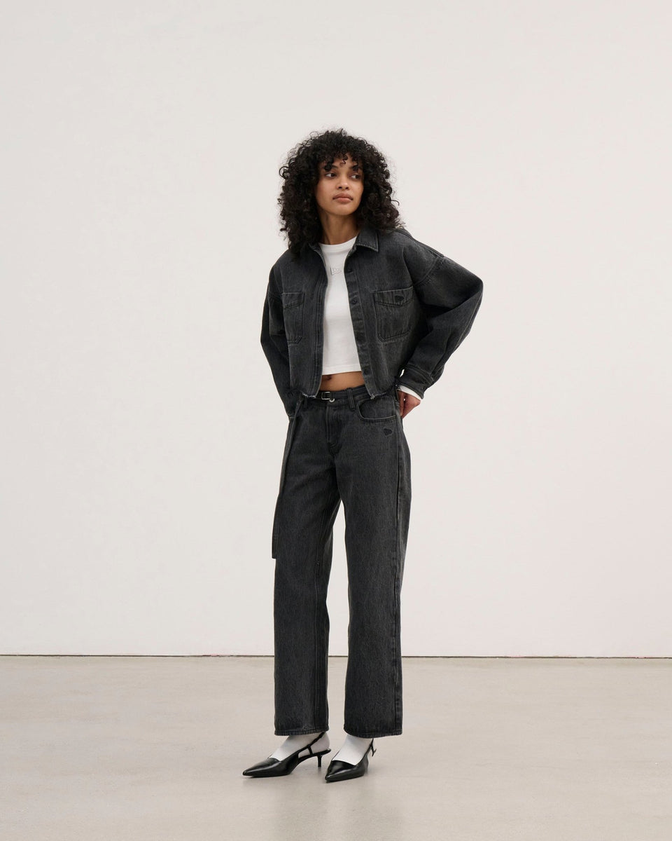 Women's 長袖 クロップド デニムシャツ BLACK LABEL FW25 ブラック - 14746882-S | NEW ERA ニューエラ公式オンラインストア