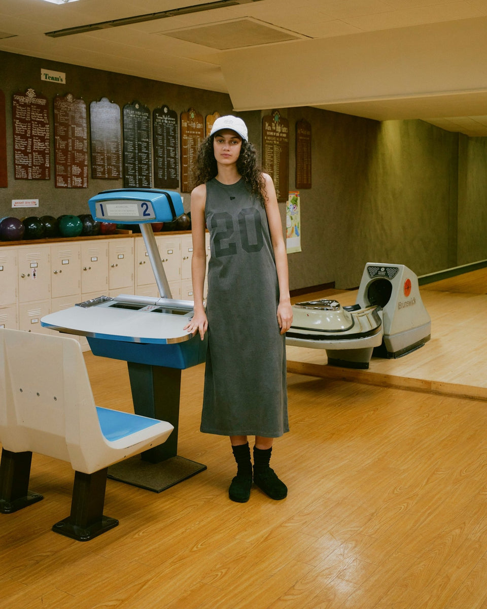 Women's ガーメントダイ タンクドレス BLACK LABEL SS25 グラファイト - 14666333 - S | NEW ERA ニューエラ公式オンラインストア