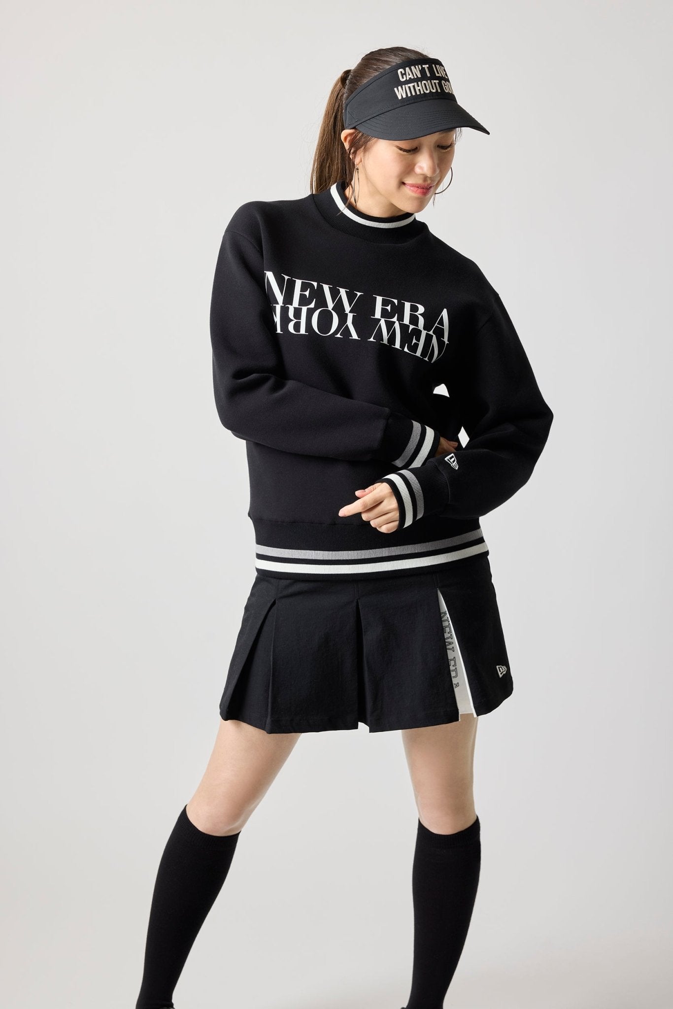 Women's テックスウェット モックネック NEW ERA NEW YORK ブラック | ゴルフ 2